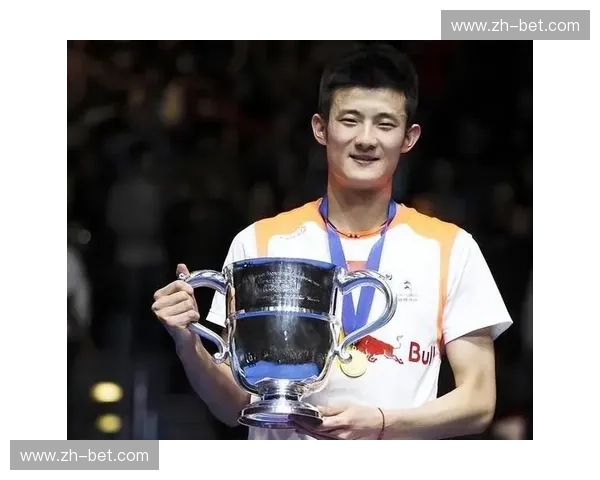 巅峰对决，羽坛绝唱：谌龙与李宗伟2015的史诗篇章